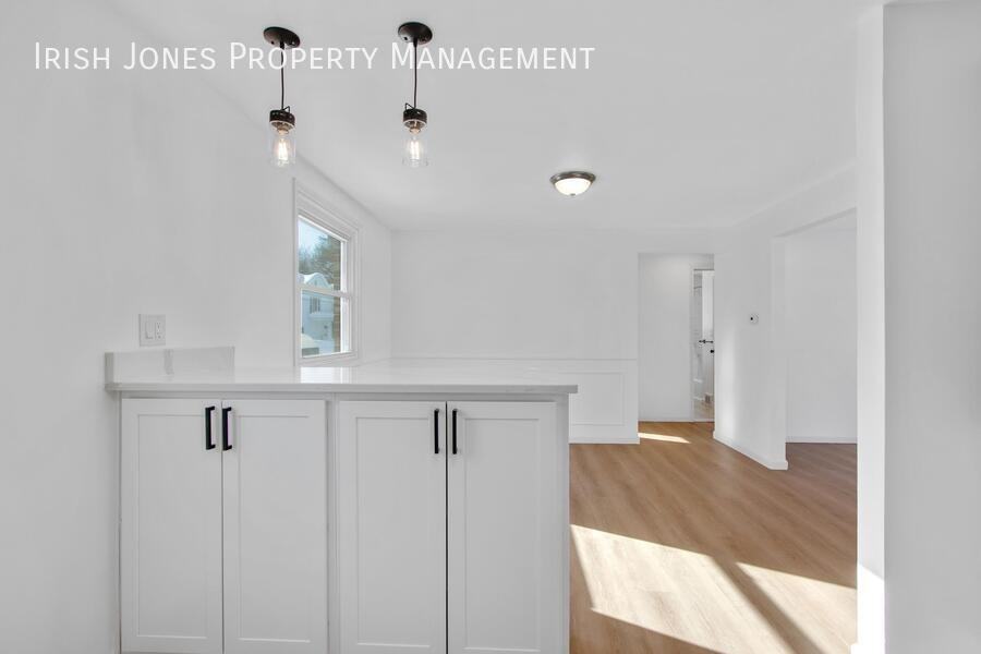 208 Main St #A2 - Photo 7 of 16