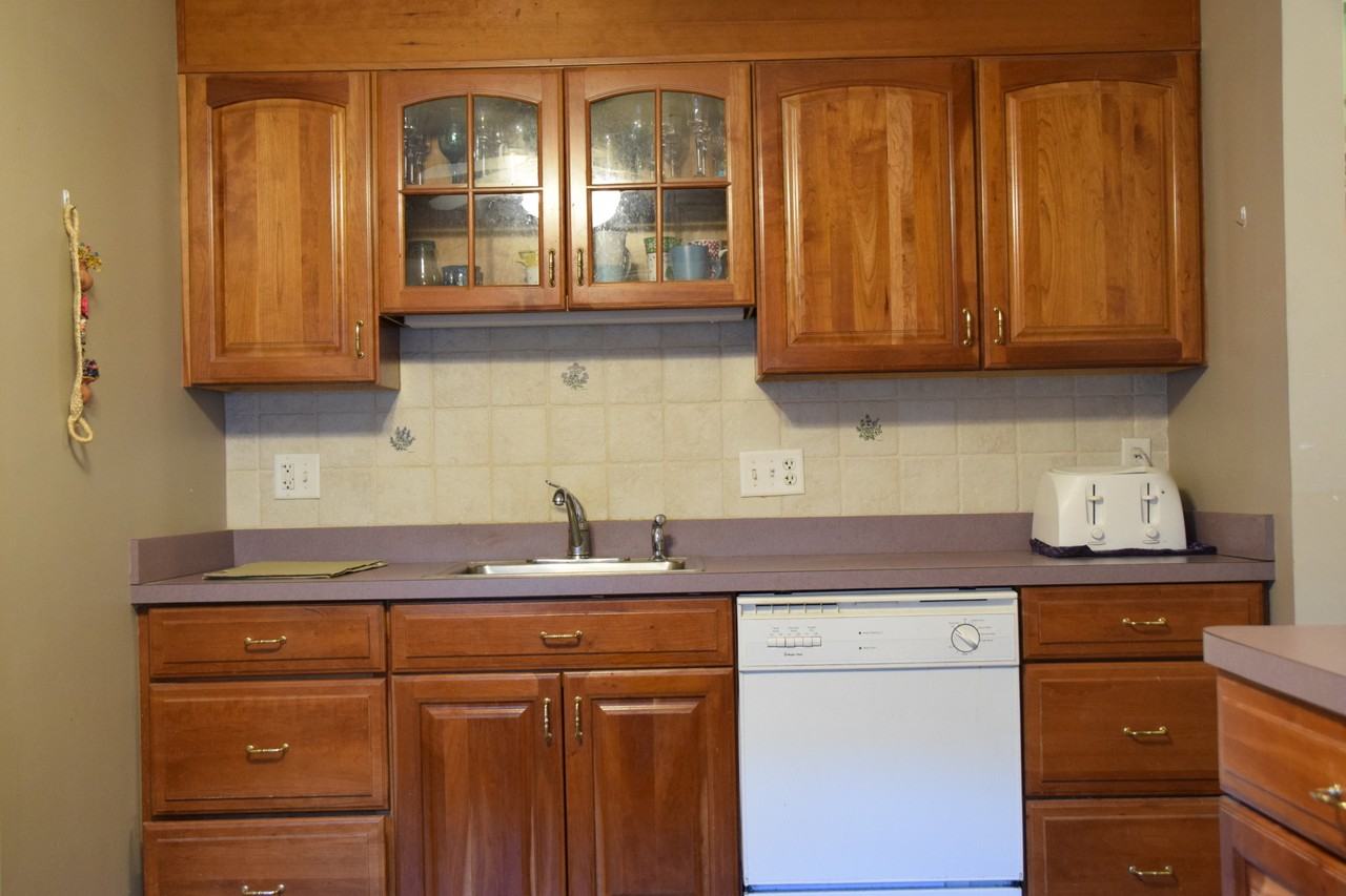 Brentwood Rd #1 - Photo 2 of 14