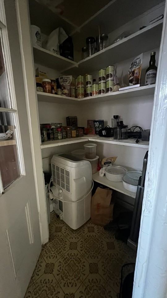 9 Winchester St #2 - Photo 7 of 7