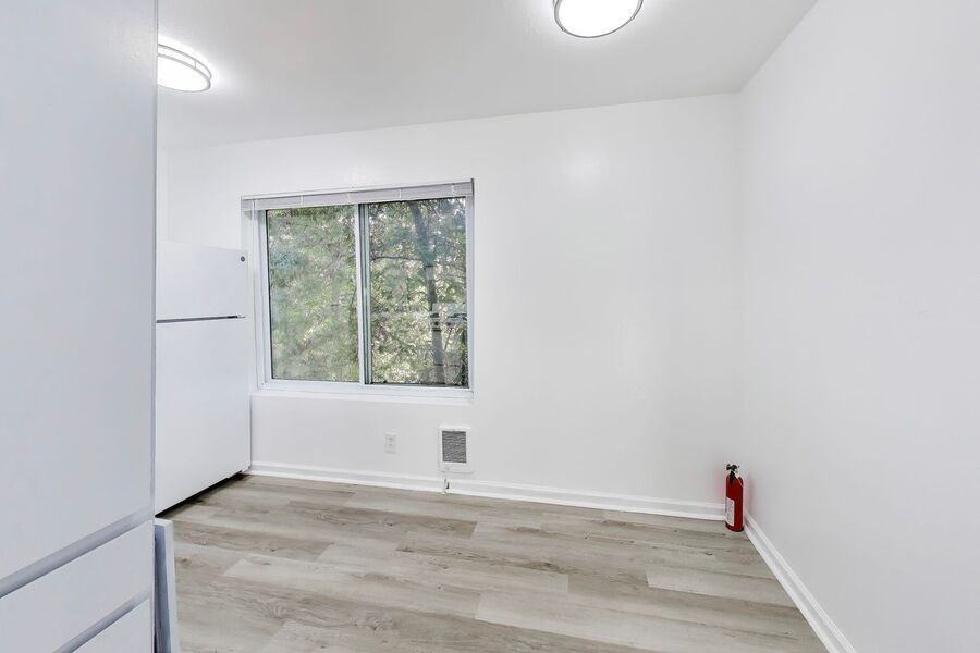 17 Devonshire Blvd #07 - Photo 6 of 23