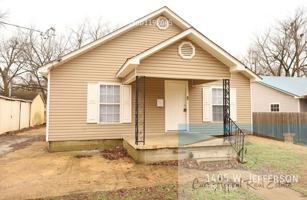 featured image of 1405 W Jefferson Ave