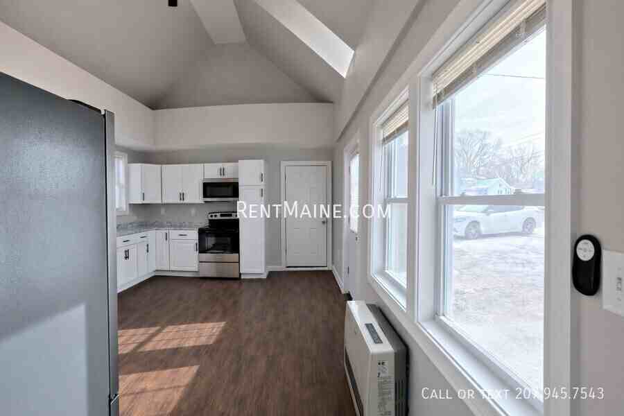 6 Cram St - Photo 4 of 25