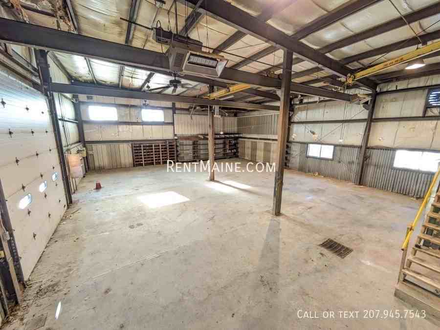 38 Railroad St #5 - Photo 2 of 20