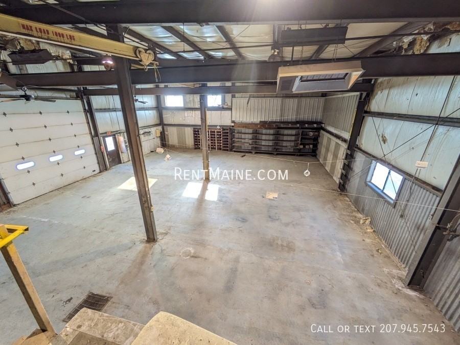 38 Railroad St #5 - Photo 3 of 20