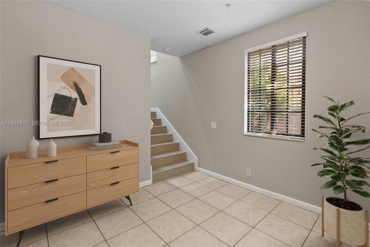 2649 Center Court Drive - Photo 5 of 33