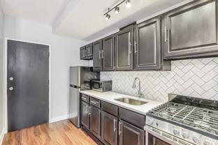 1140 N La Salle Dr #0504 - Photo 1 of 1