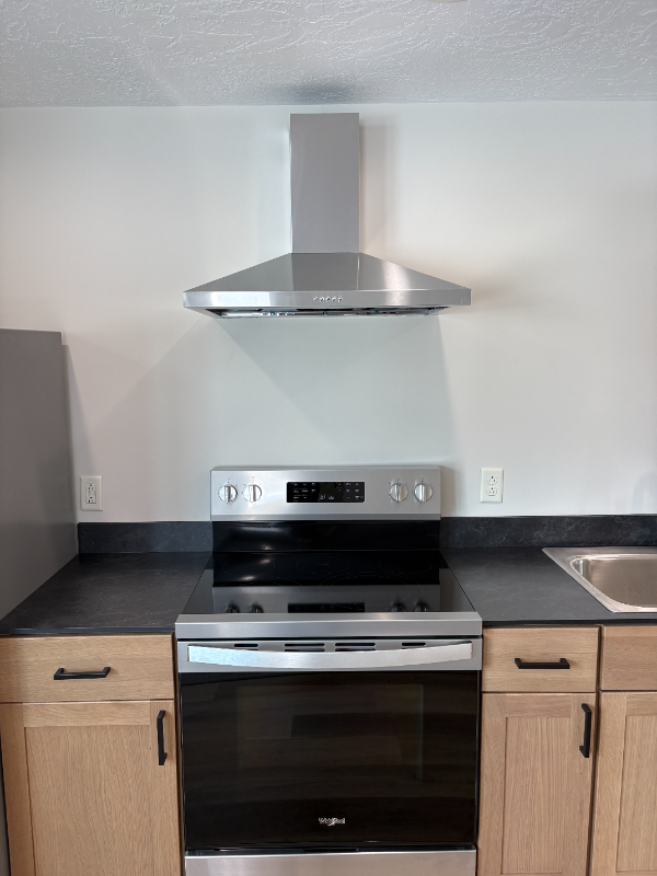 10 W Park St #E - Photo 3 of 14