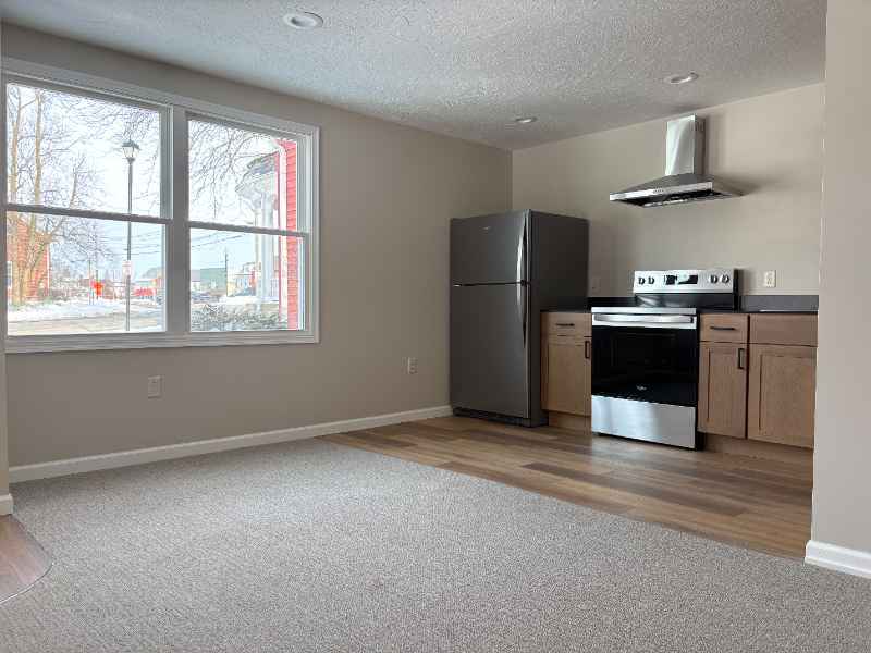 10 W Park St #E - Photo 4 of 14