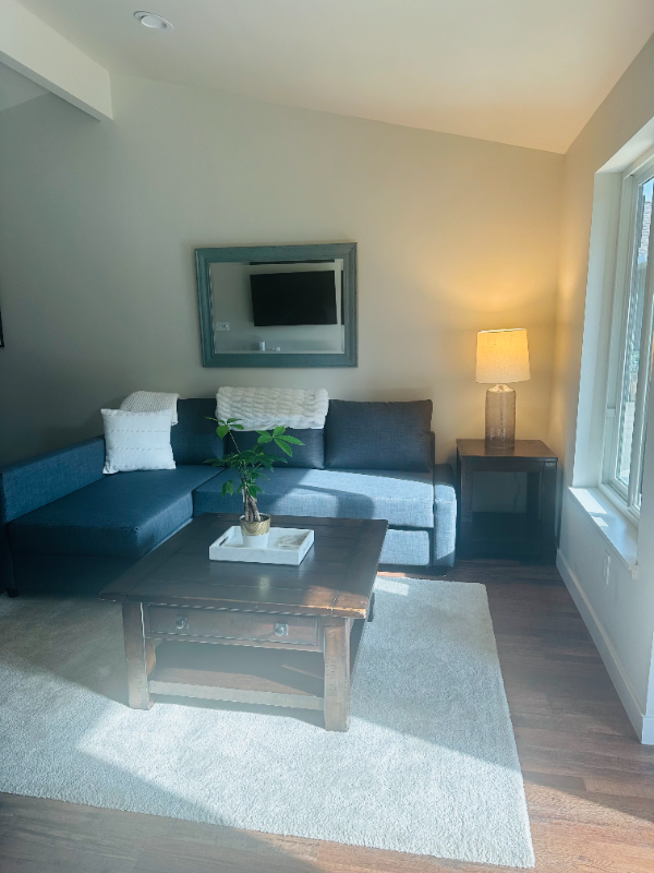 2908 58th St - Photo 2 of 11