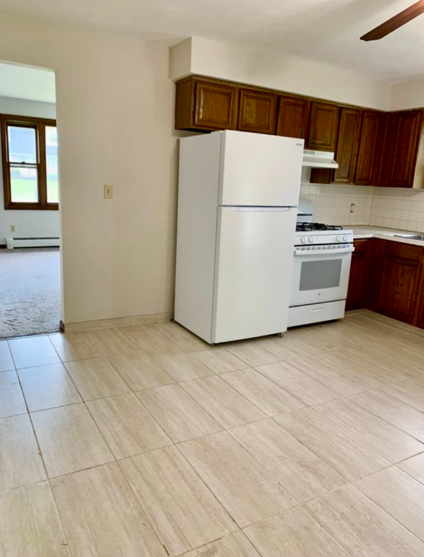 29 Sandy Ct #1 - Photo 5 of 10