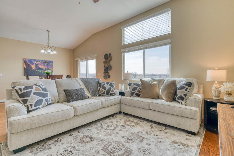 7726 Dutch Loop - Photo 2 of 18