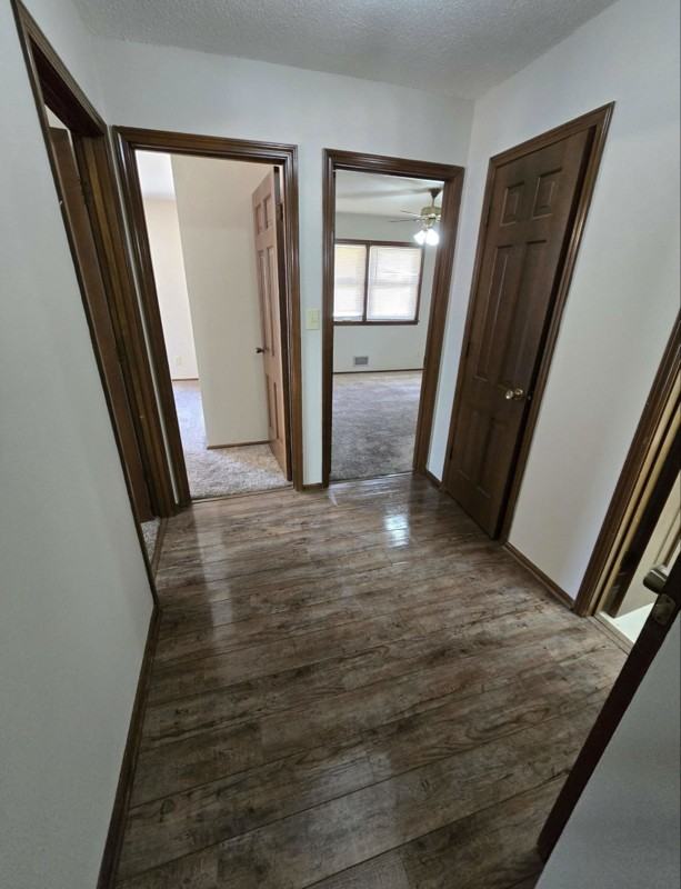 4419 Sterling Ave - Photo 7 of 20