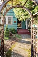 featured image of 4325 Ne 42nd Ave #A