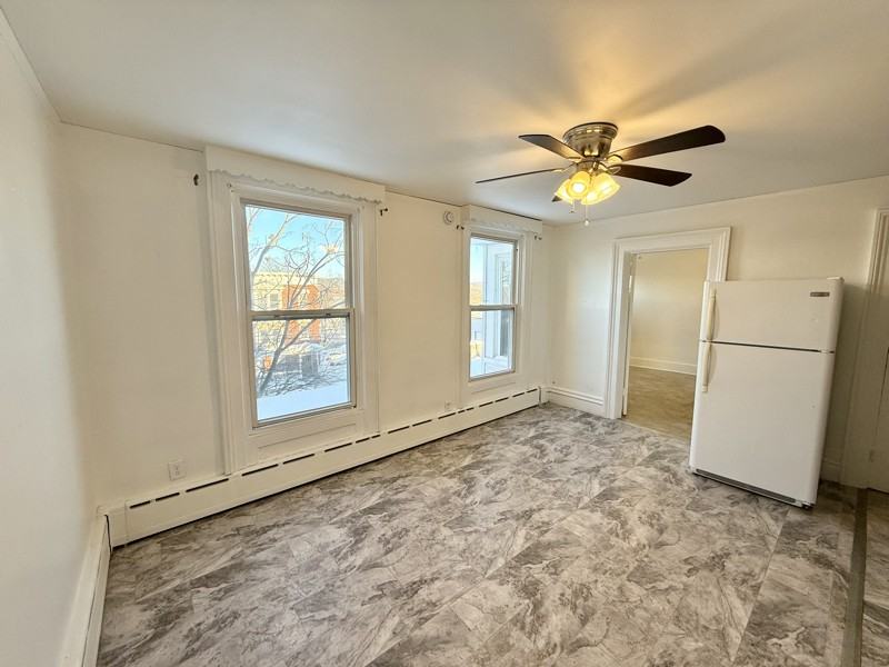 242 Saratoga St #9 - Photo 2 of 8