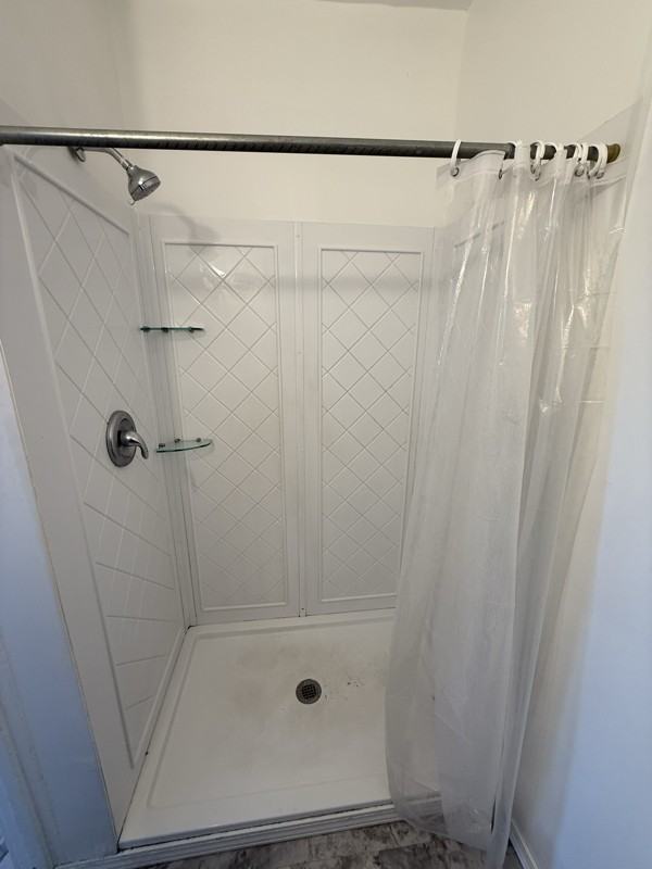 242 Saratoga St #9 - Photo 5 of 8