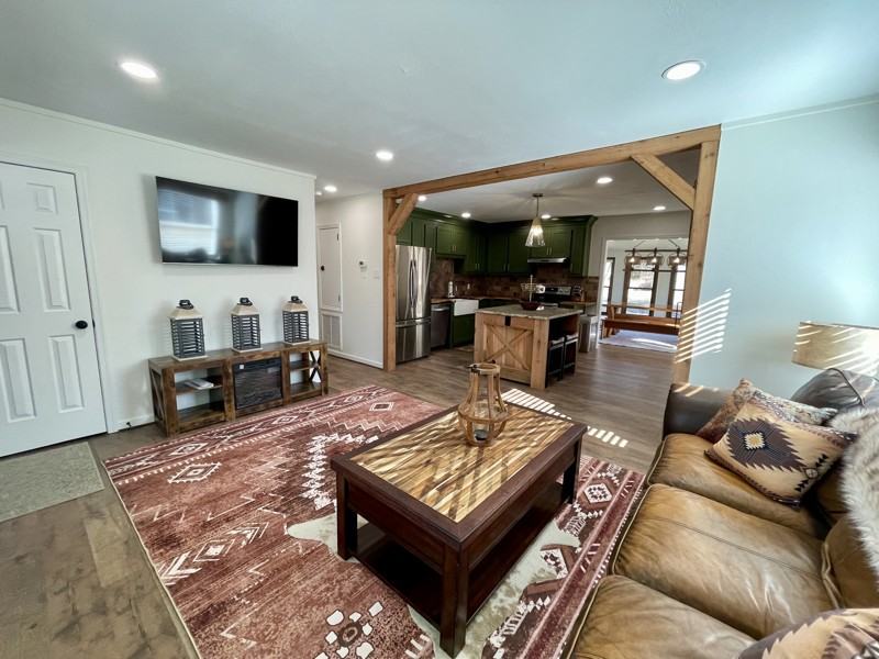 1808 Nichols Rd - Photo 5 of 18