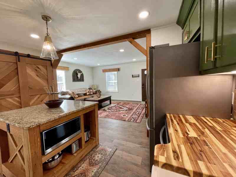 1808 Nichols Rd - Photo 6 of 18