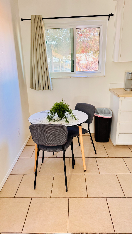 3428 S St #4 - Photo 4 of 19