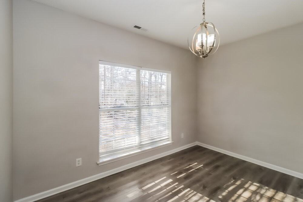 8703 Bodkin Ct - Photo 7 of 17