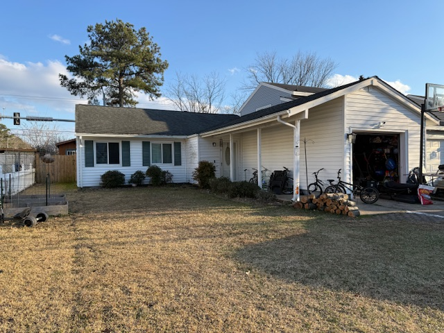 1680 Guthrie St - Photo 4 of 18