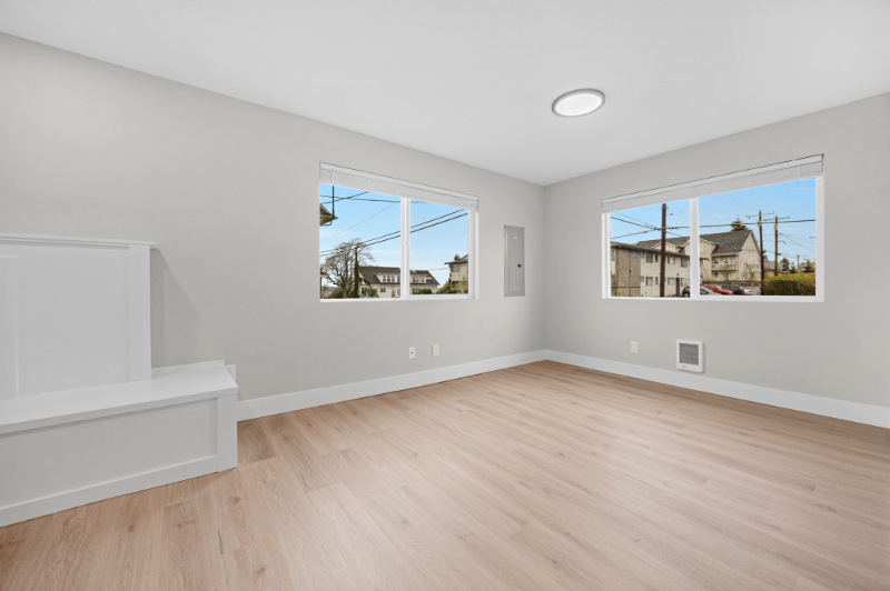 1412 23rd St #1 - Photo 2 of 17