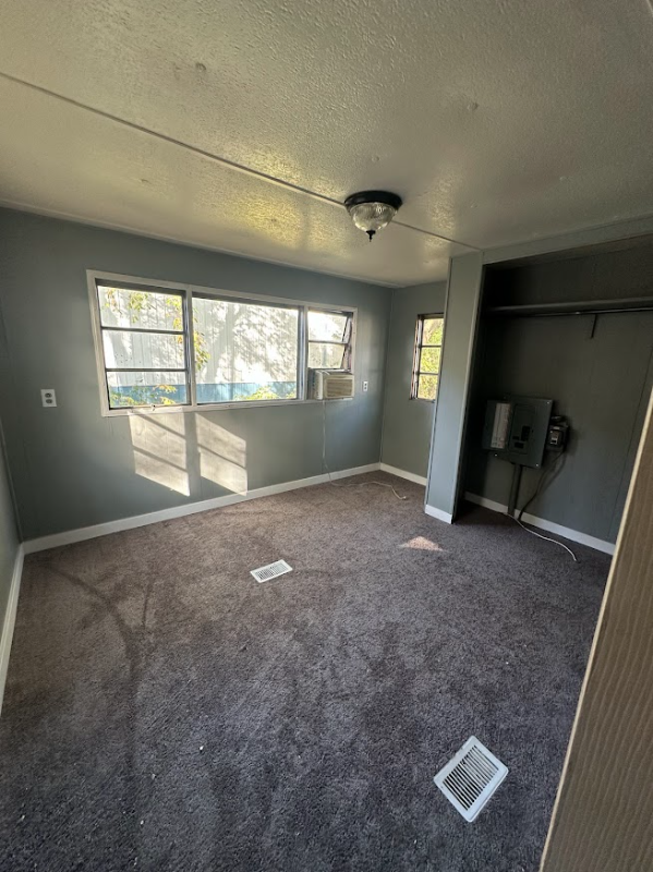 3625 S Douglas Ave #8 - Photo 7 of 9