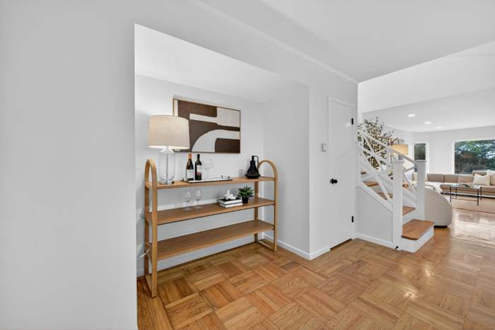 876 N Mayfair Ave - Photo 4 of 20