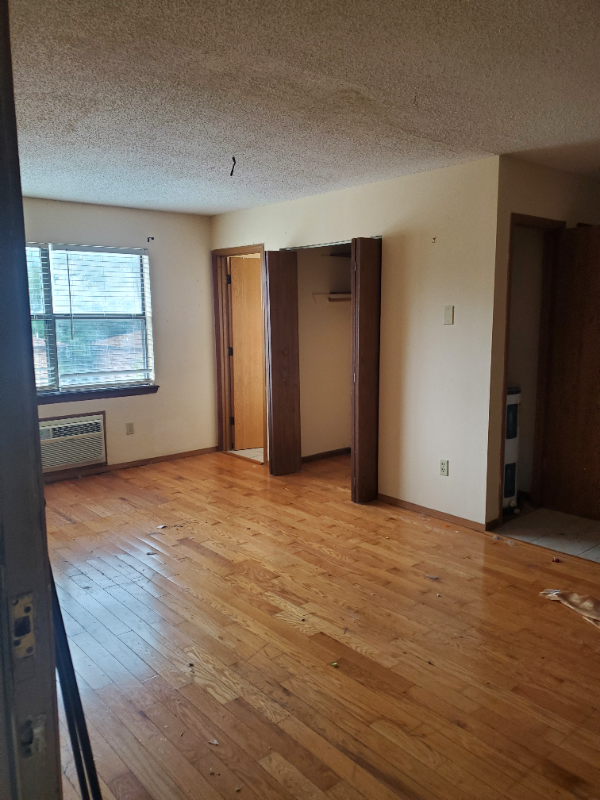 664 E Cherry St #B36 - Photo 2 of 7