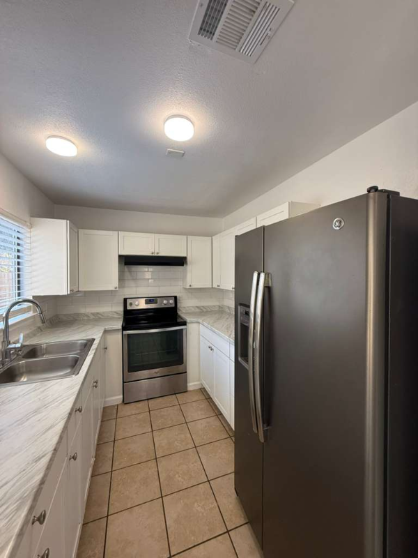 2934 Ash Field Dr - Photo 3 of 20