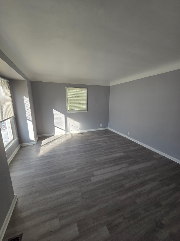 5506 Baldwin Blvd - Photo 3 of 13