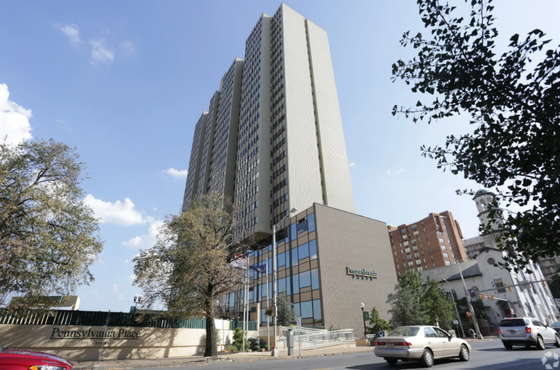 301 Chestnut St #1 - Photo 6 of 20