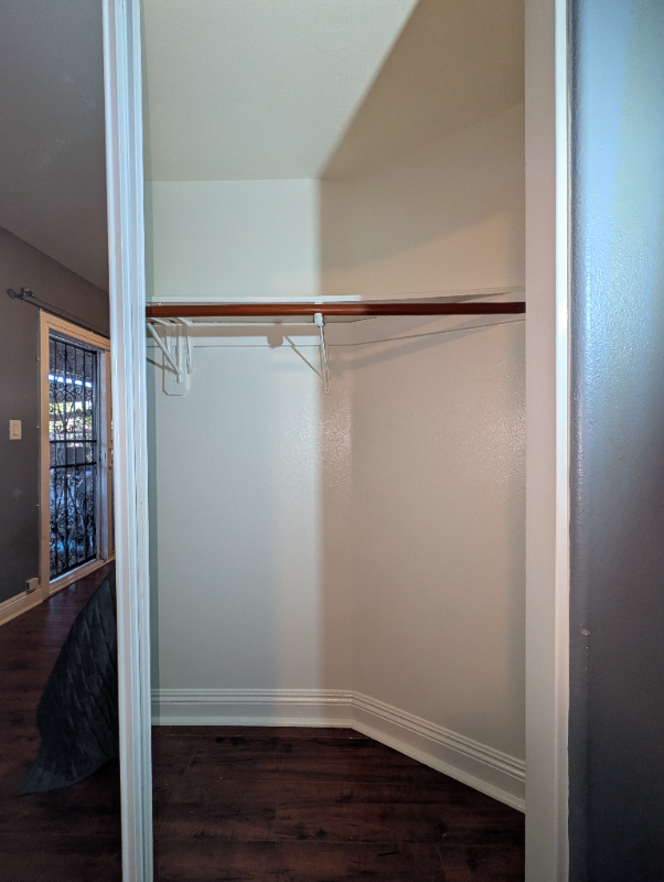 1907 W Vernon Ave - Photo 5 of 5