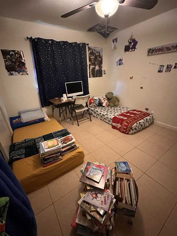 930 Hartley Ln - Photo 3 of 8