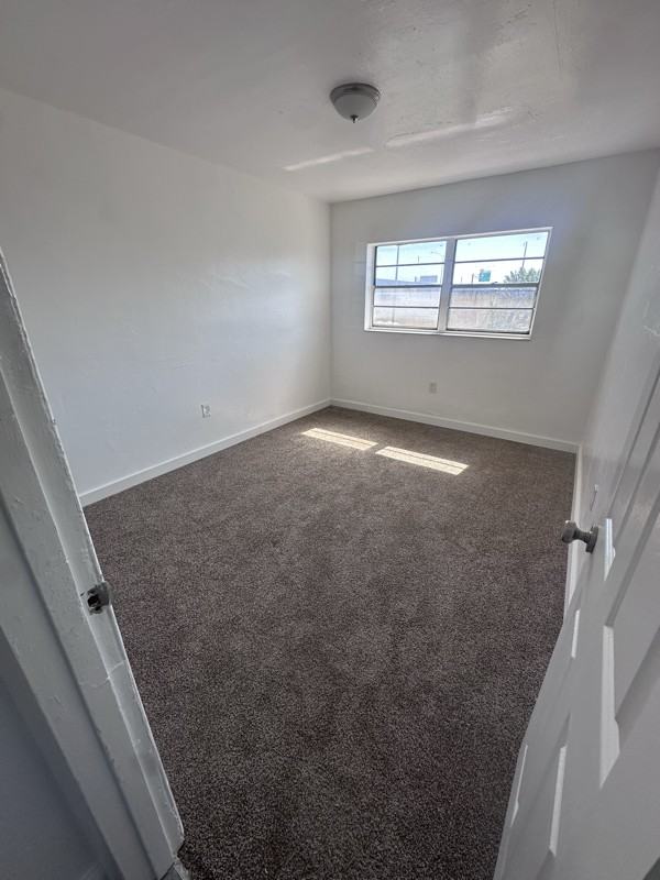 580 Nw 64th St #10 - Photo 3 of 6