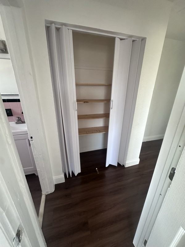 580 Nw 64th St #10 - Photo 5 of 6