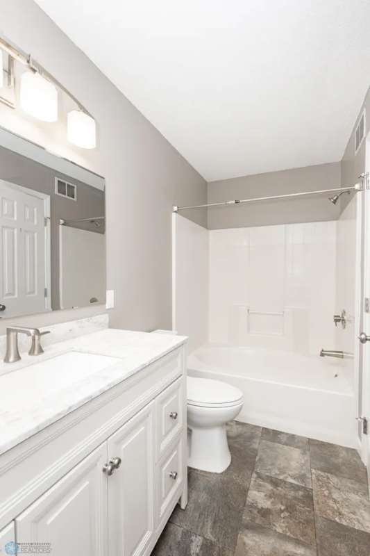 715 49th St S - Photo 3 of 15