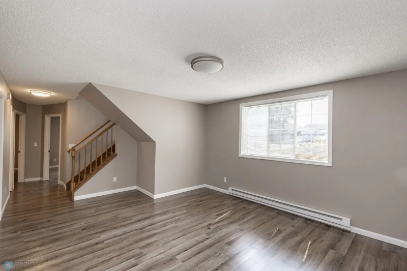 715 49th St S - Photo 5 of 15