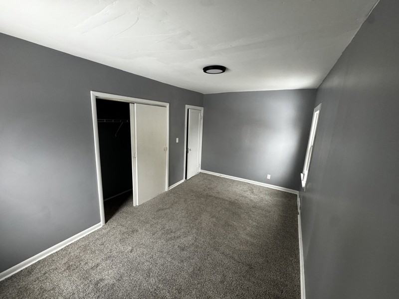 2781 S Park Ave #1 - Photo 2 of 6