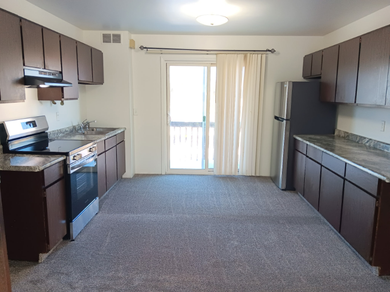 416 E Main St #C - Photo 2 of 8