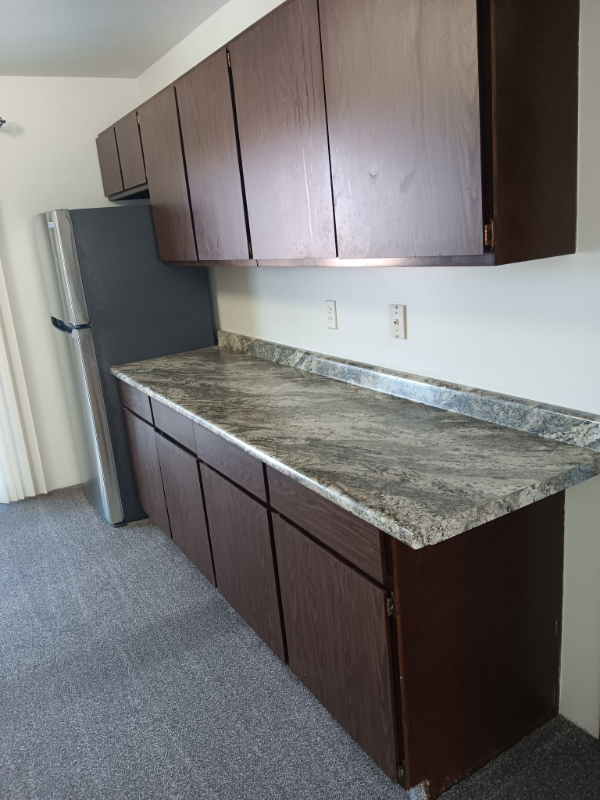 416 E Main St #C - Photo 3 of 8