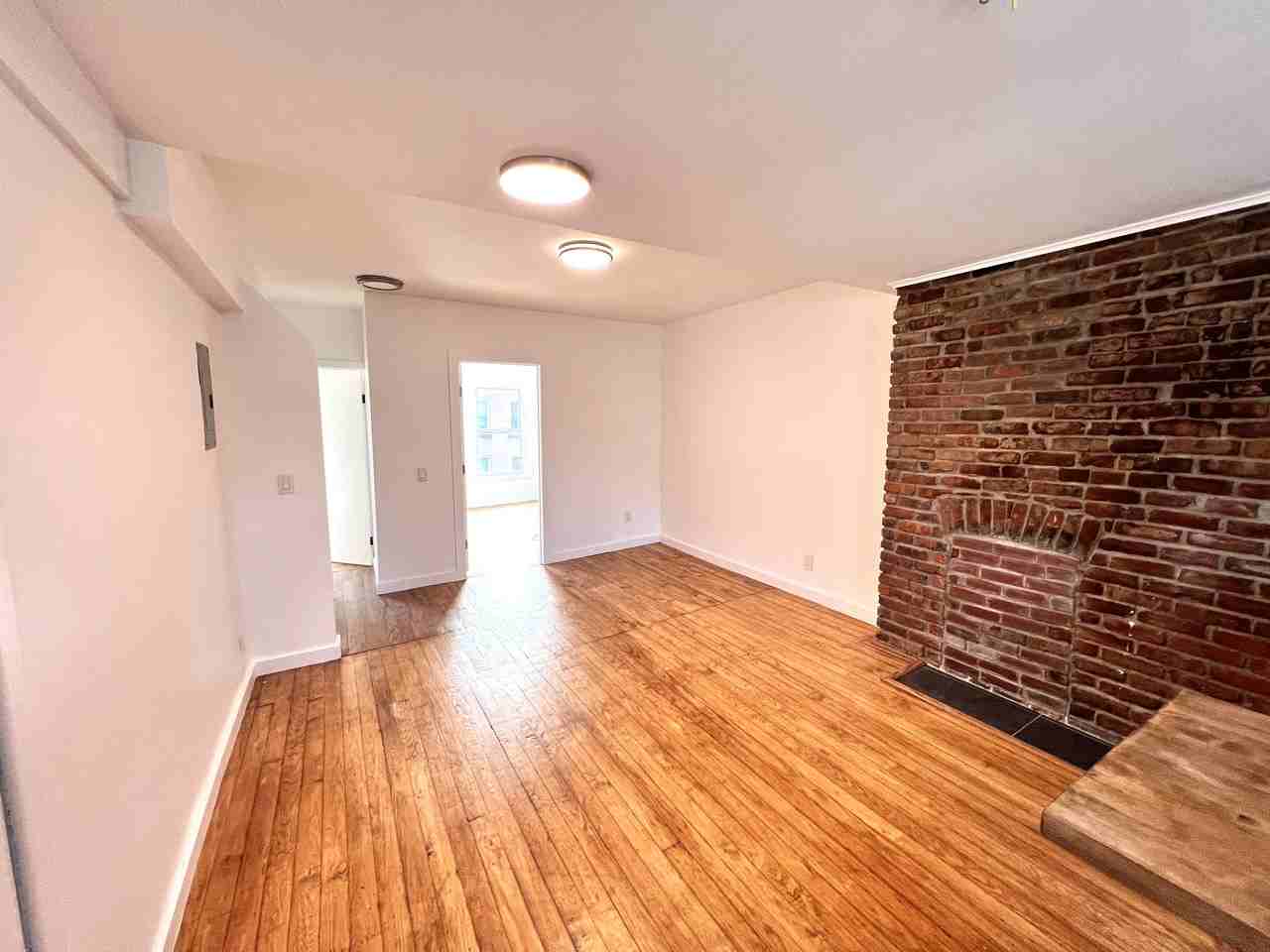 288 Smith Street #3 - Photo 5 of 6