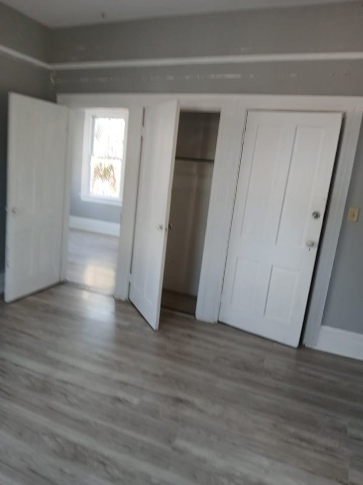 321 Oak St #4 - Photo 5 of 6