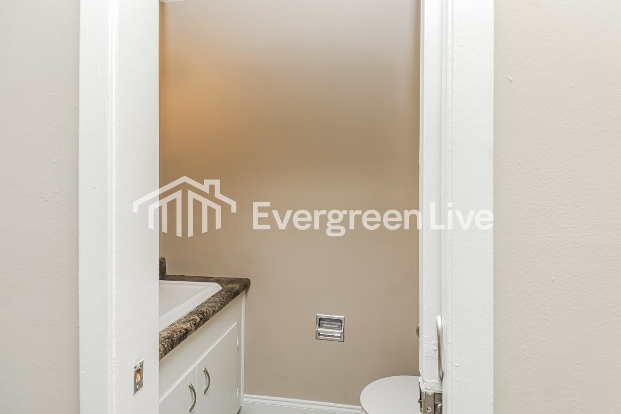 223 Sun Dr - Photo 7 of 15