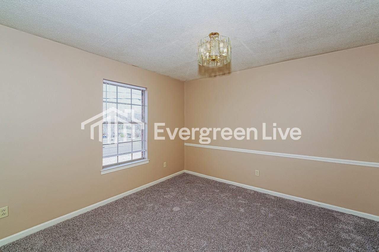 1109 3rd Ave - Photo 5 of 15