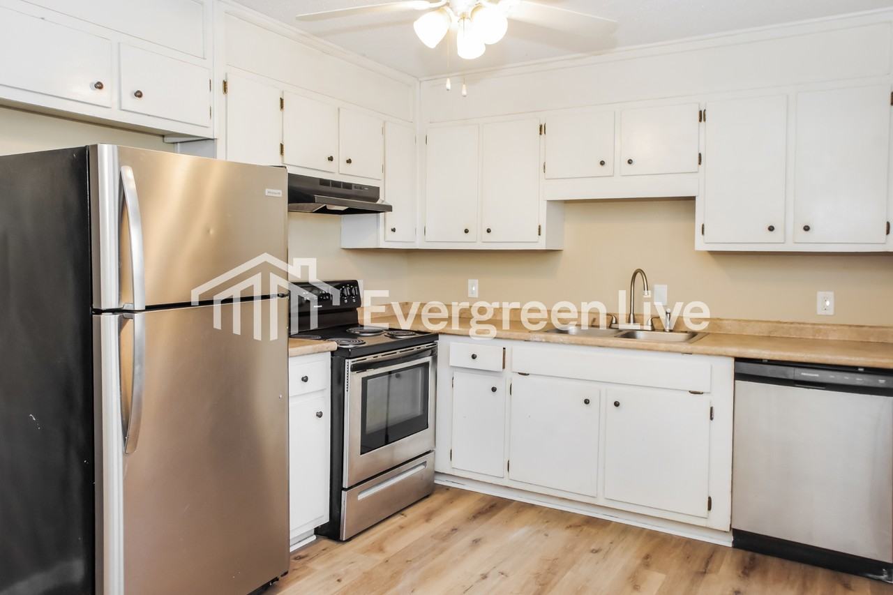 128 Tres Dr - Photo 7 of 15