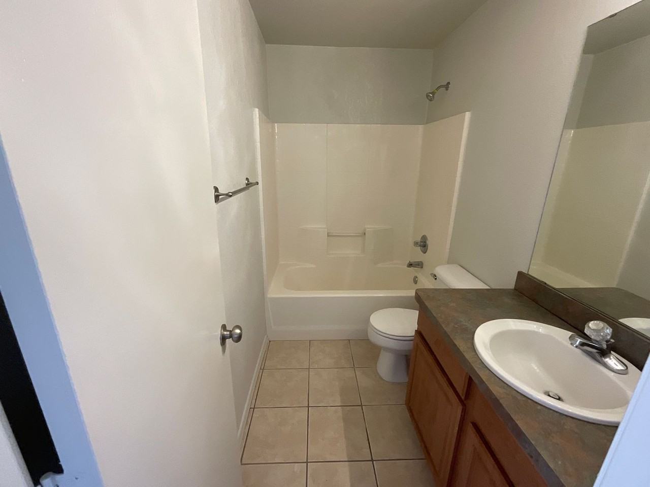 5517 Del Creek Rd - Photo 4 of 17