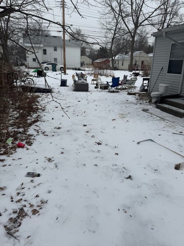 568 Spartan Ave - Photo 4 of 6