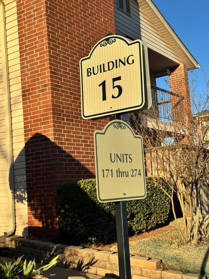 4400 Hemingway Dr #271 - Photo 3 of 27