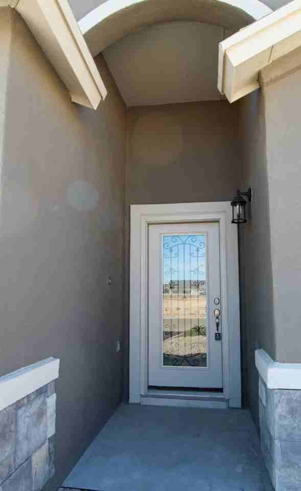 1229 Night Sky St - Photo 2 of 21