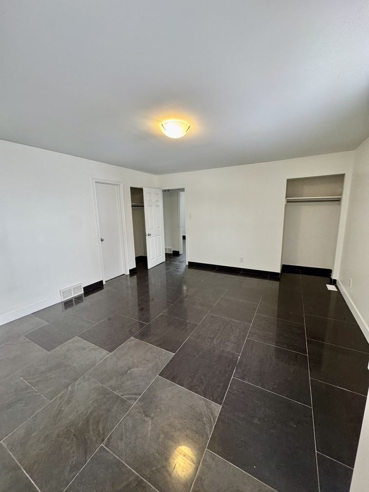 1016 Maitland A - Photo 3 of 11